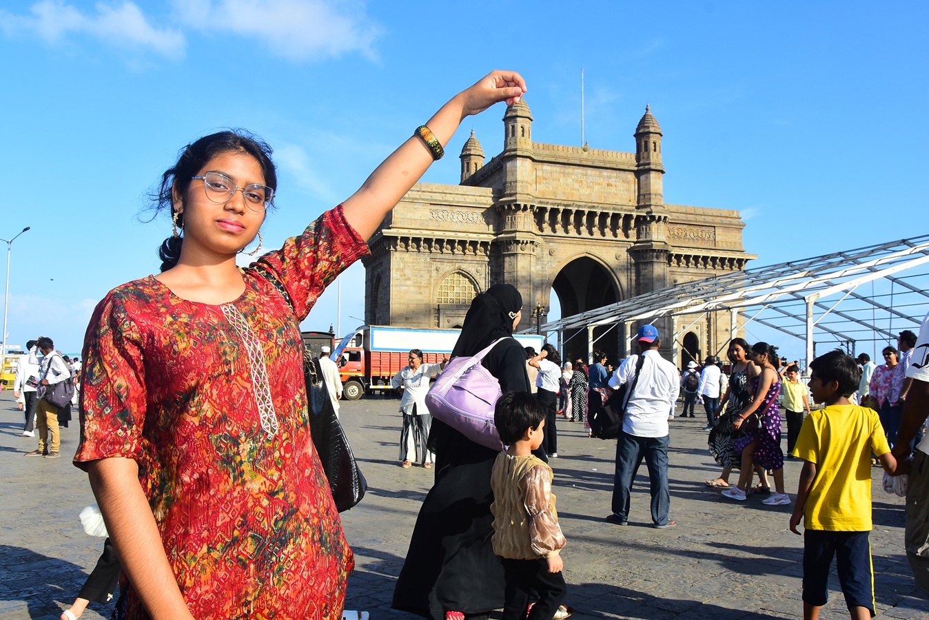 Khyati Kumar at Gateway of India, Mumbai